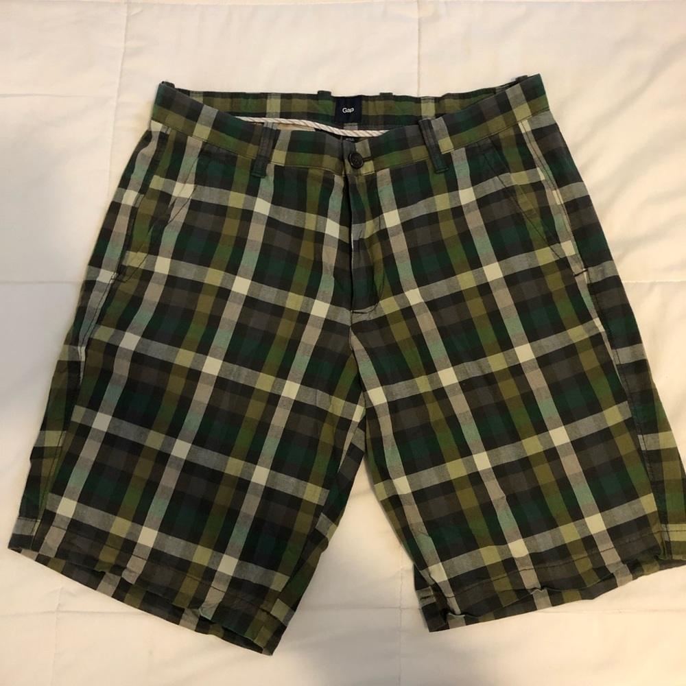 Gap Shorts